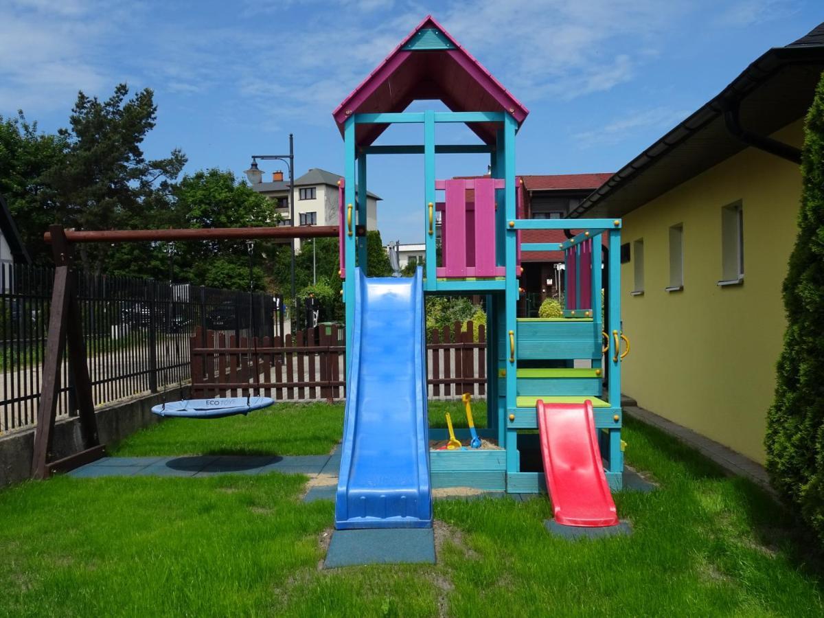 Willa Global Komfortowe Pokoje Nad Morzem Ястшембя-Гура Экстерьер фото