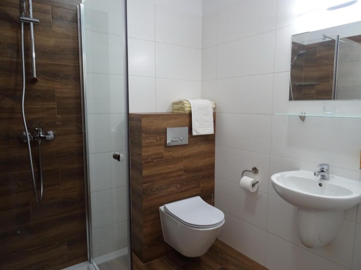 Willa Global Komfortowe Pokoje Nad Morzem Ястшембя-Гура Экстерьер фото